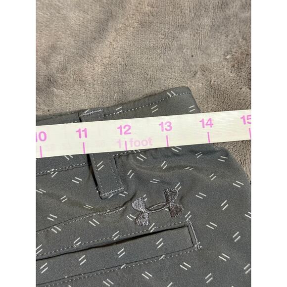 Under Armour HeatGear Armour Printed Youth Size Large Shorts Gray 11” Inseam‎ - Picture 7 of 10